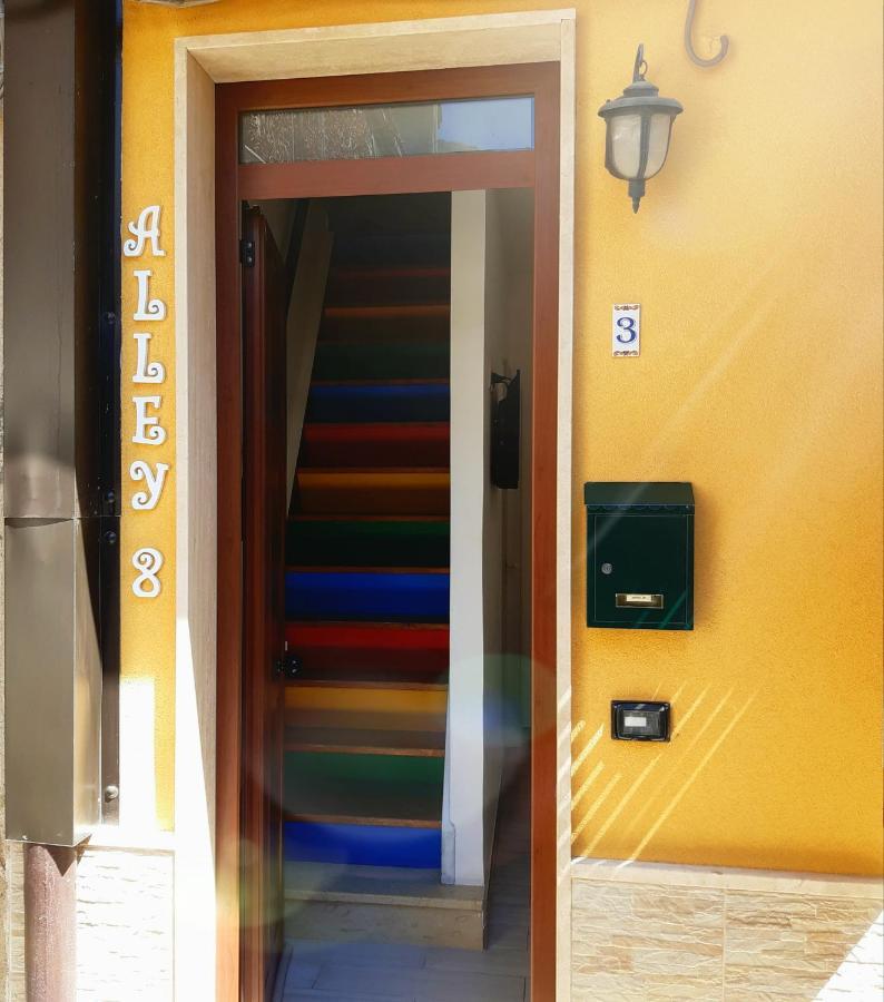 Alley 8 Scilla Exterior foto